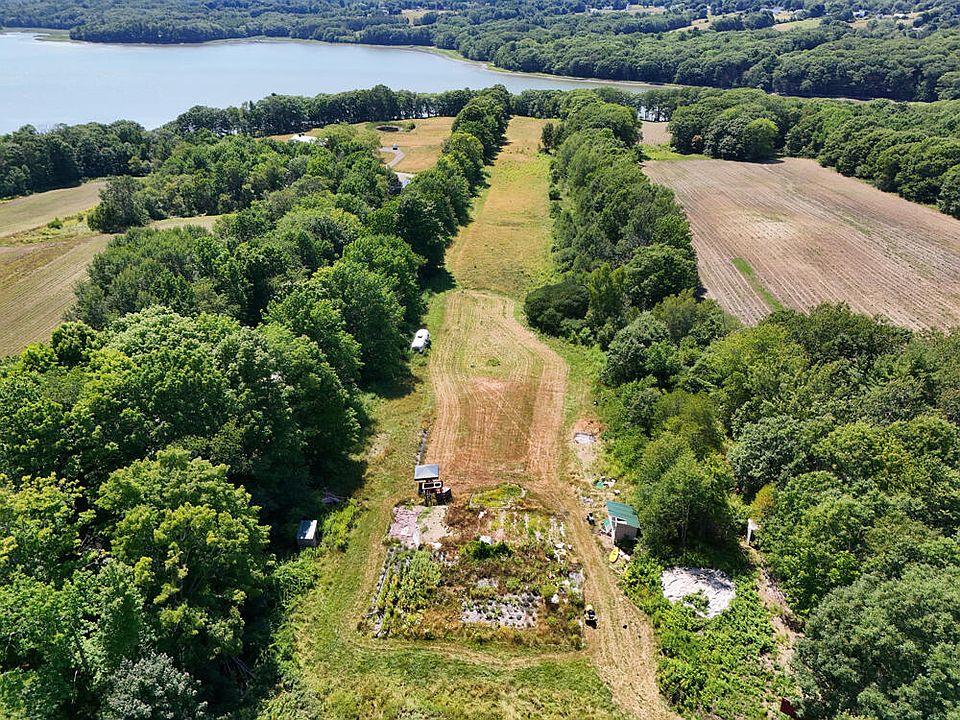 1st image of 679 Friendship Road