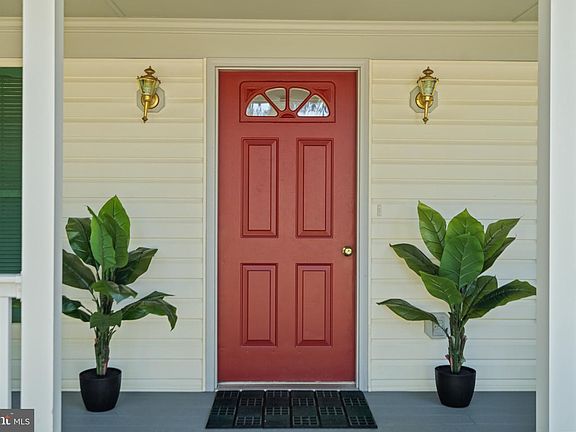 3rd image of 12919 Mill Rd