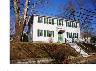 16 Green St, Topsham, ME 04086