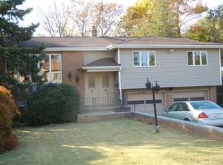 215 Charles St, Clifton, NJ 07013