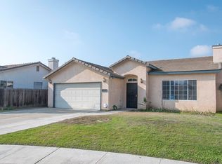 2141 N Duke Ct, Visalia, CA 93291