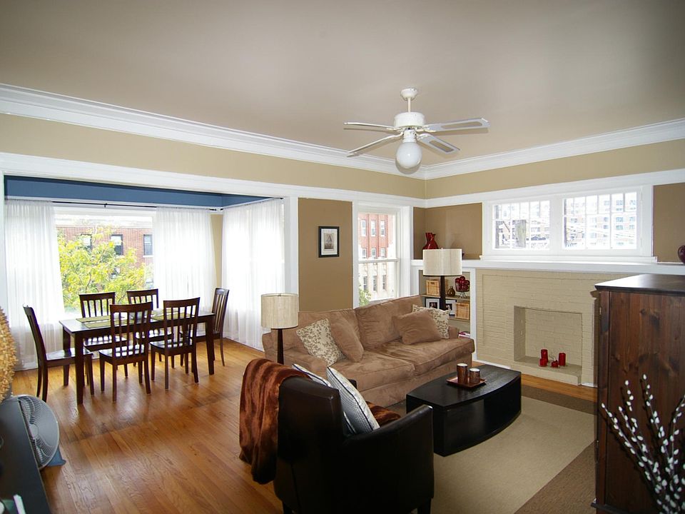 1st image of 936-940 W Agatite Ave #2FW