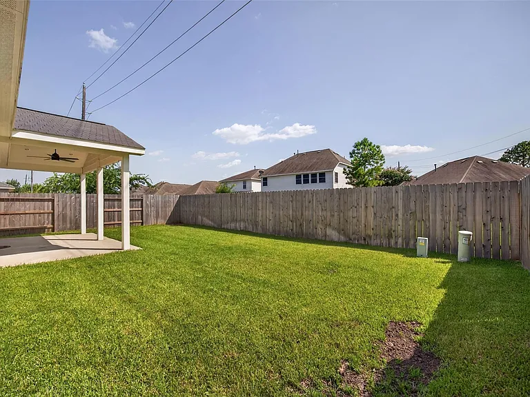 24715 Hikers Bend Dr — Photo 31