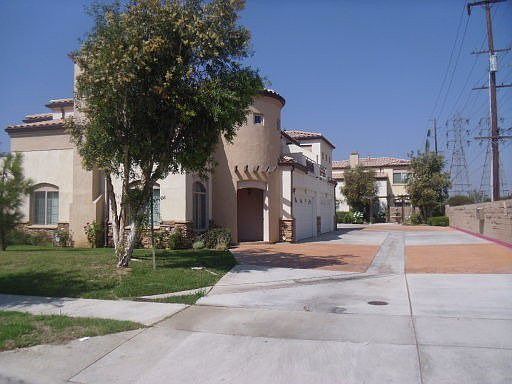 1st image of 8827 1/2 Ramona St