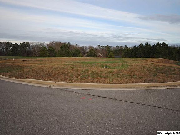 2nd image of 2700 Blake Dr NW