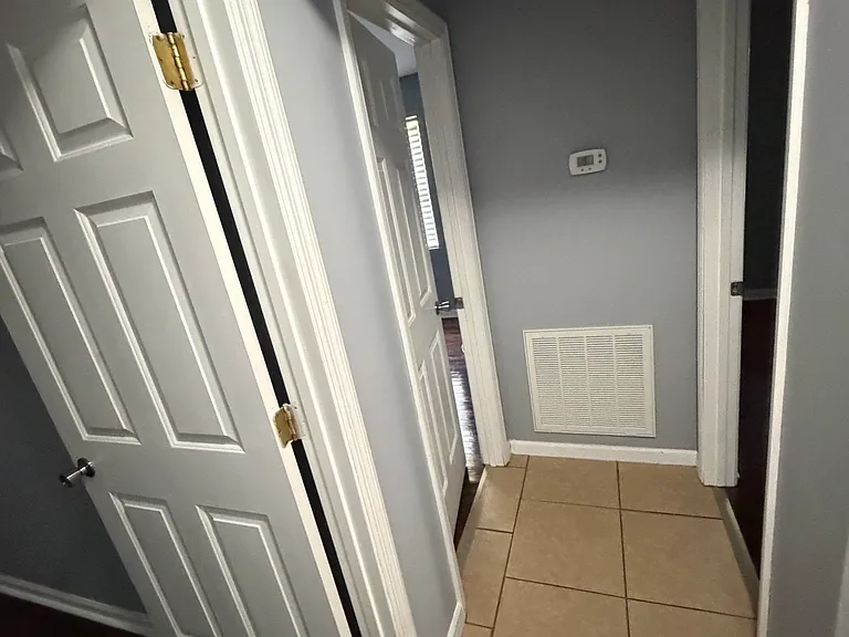 8838 Igou Gap Rd — Photo 11