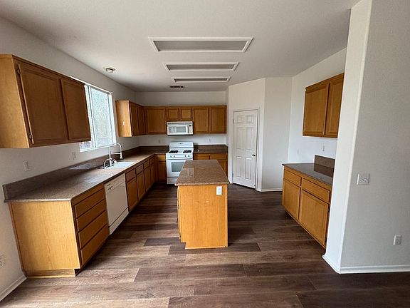 4th image of 17416 Hawkwood Dr