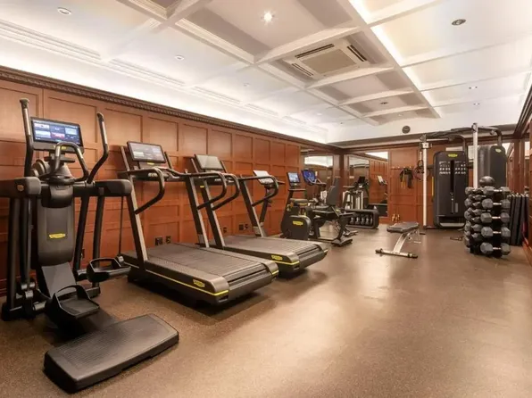 1010 5th Avenue image 21 of 23