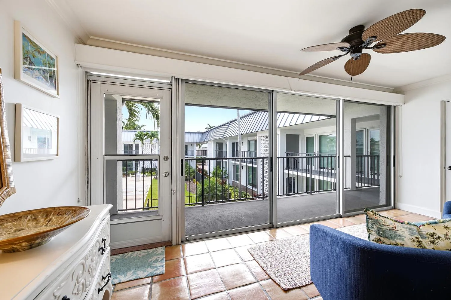 2 bed, 1205 sqft, $6,000 — Photo 4