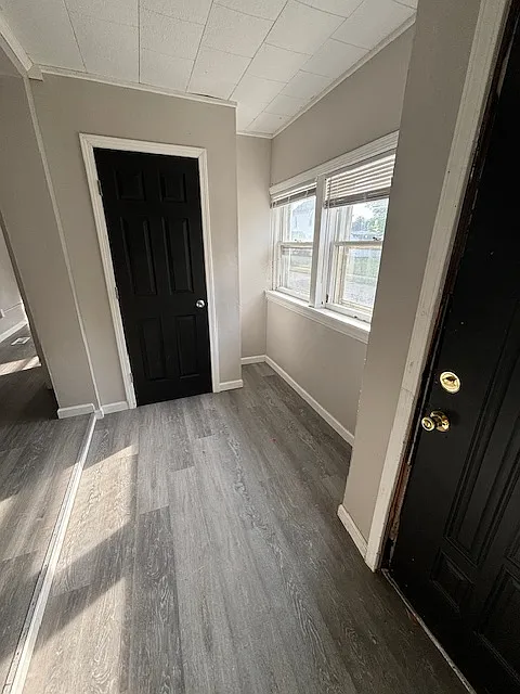 3 bed, 934 sqft, $875 — Photo 3