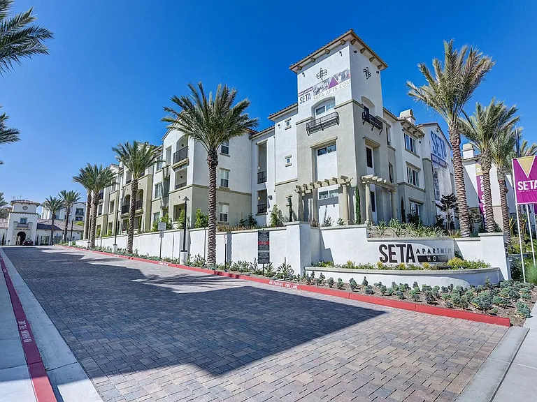 SETA — Photo 31