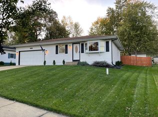 13950 Orchard Dr, Cedar Lake, IN 46303
