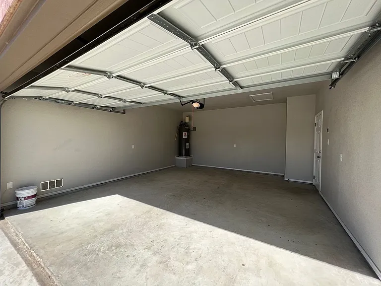 1128 Renee Way — Photo 16