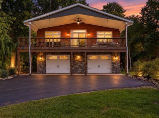 3175 S Memorial Shoreway Dr, Lakeside Marblehead, OH 43440