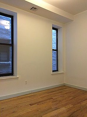 4th image of 690 Prospect Pl #4L