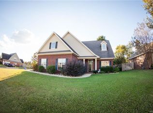 627 Prairieview Dr, Prattville, AL 36067
