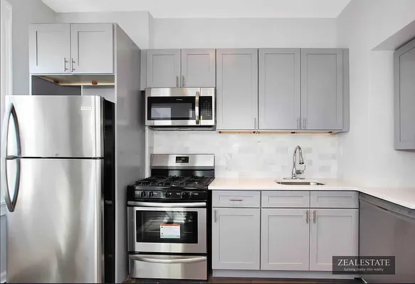 Rented by ZealEstate Group Inc | media 15