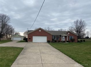 5180 Dearth Rd, Springboro, OH 45066