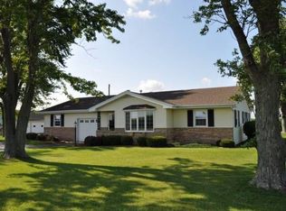 14137 Lyons Rd, Westville, IL 61883