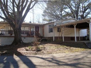 92 Elroy Dr, Springville, TN 38256