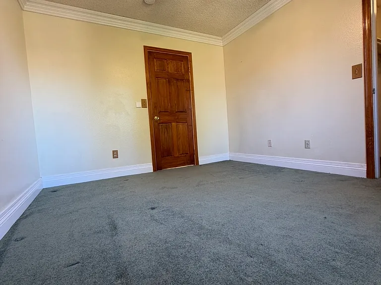 24118 Forsyte St — Photo 2
