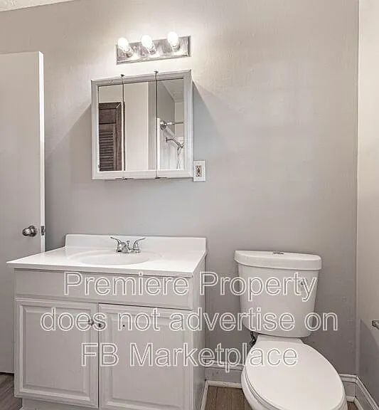 9010 E 75th St — Photo 8