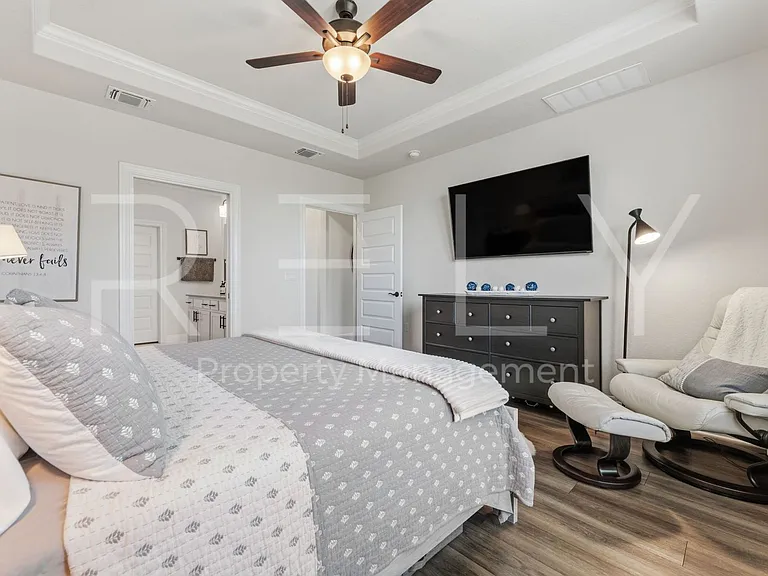 101 Spanish Star St — Photo 26