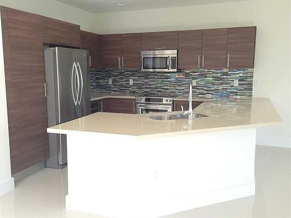 House-for-Rent-in-el-Doral