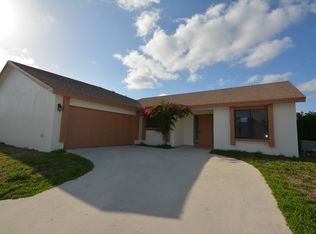 21661 Chimney Rock Park Cir, Boca Raton, FL 33428