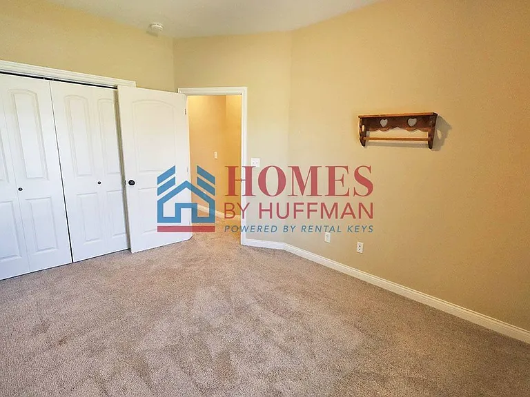 2966 Megan Dr — Photo 19
