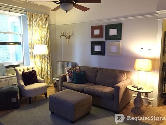 2nd image of 3813 N Wilton Ave APT 1B