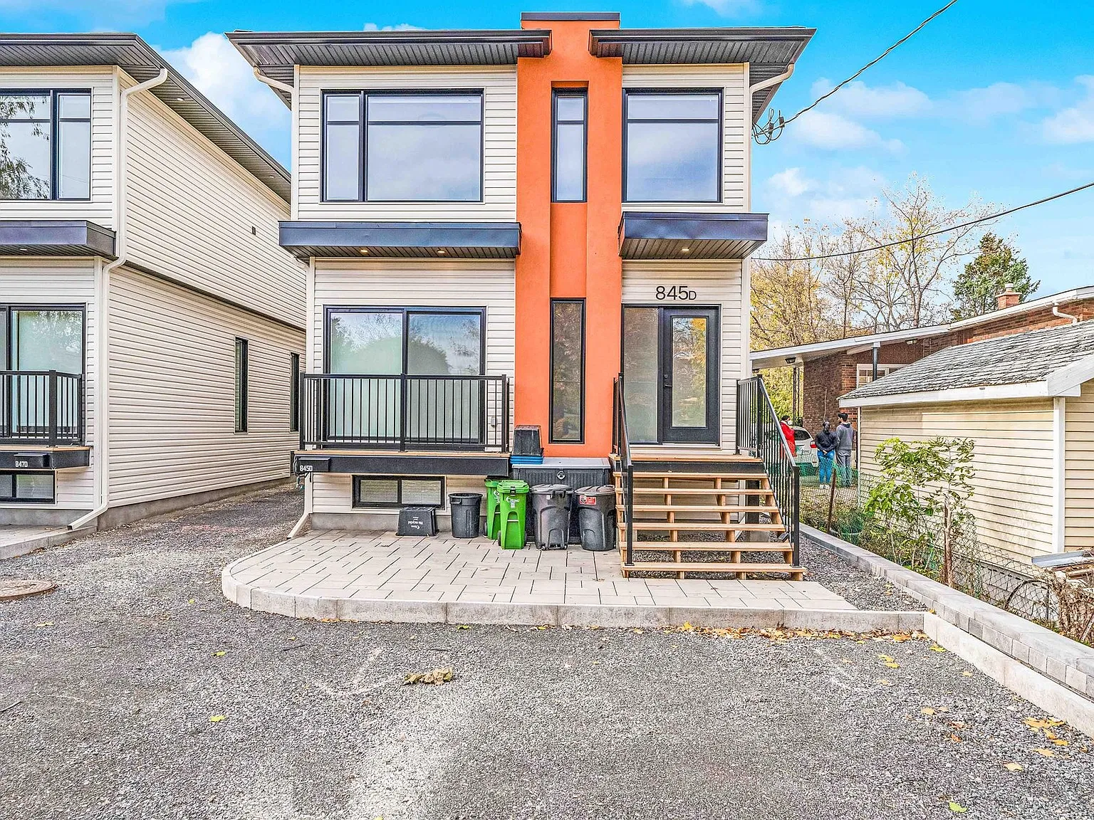 845 Woodroffe Avenue Ottawa — Photo 4
