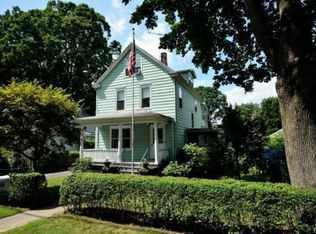 64 Raymond St, Darien, CT 06820