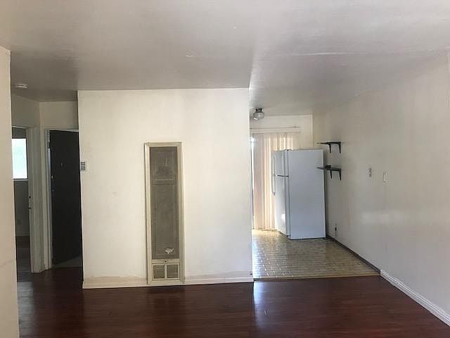 2nd image of 5411 Morrow Dr APT K