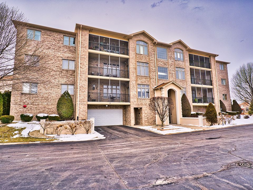 1st image of 18500 Pine Lake Dr APT 2C