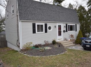 103 Sunset Ave, Providence, RI 02909