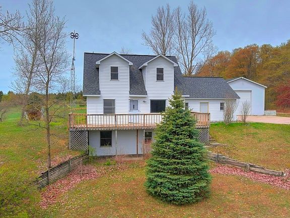 2nd image of 1637 Blue Spruce Ln