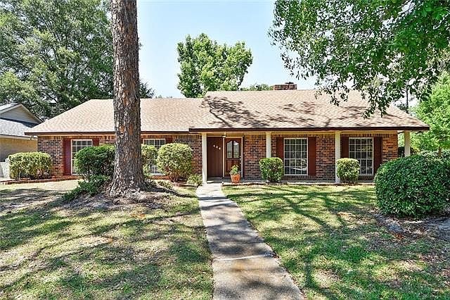 1st image of 436 Candlewood Dr