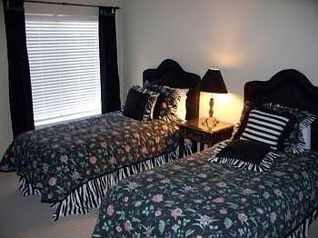 2nd image of 2266 Heritage Villas