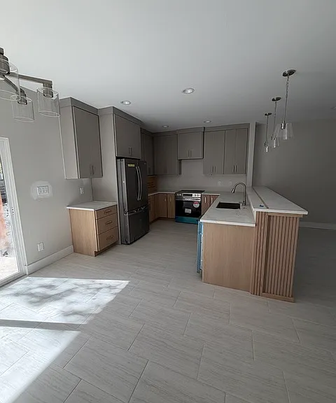 2610 Woodbury St #102 — Photo 4