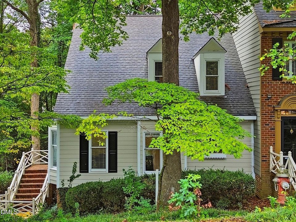 1st image of 6814 Gloucester Rd