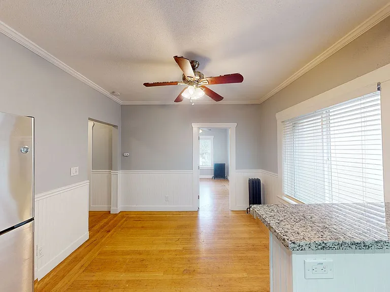 353 Grand Avenue — Photo 10