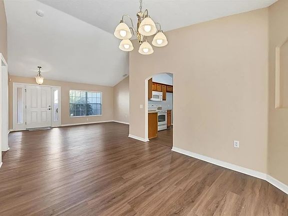 3rd image of 14163 Tudball Ave
