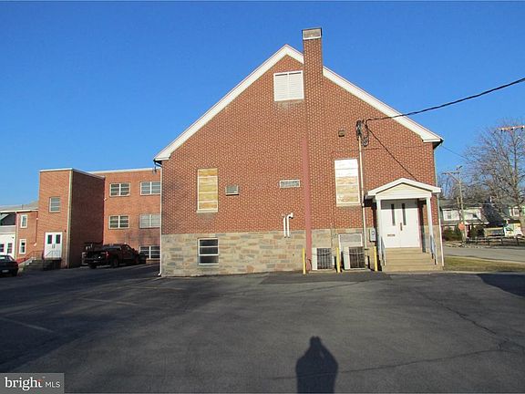 4th image of 236 S Richmond St