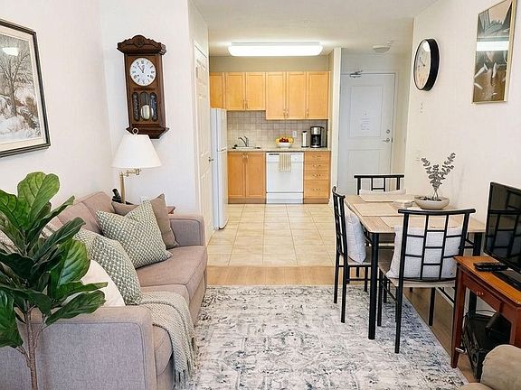 3rd image of 240 Chapel St #425