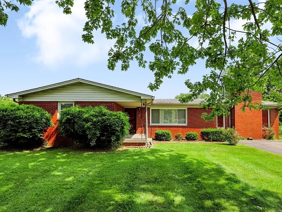 230 David Lind Dr