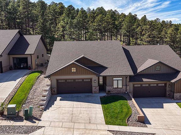 3rd image of 4571 Winestone Ln
