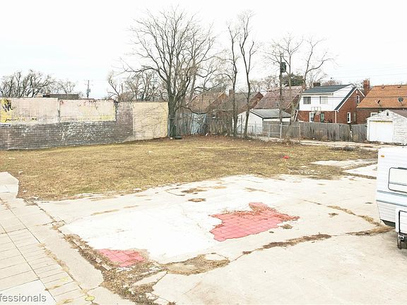 3rd image of 18269 Wyoming Ave