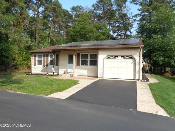 13 Berry Hill Road, Whiting, NJ 08759