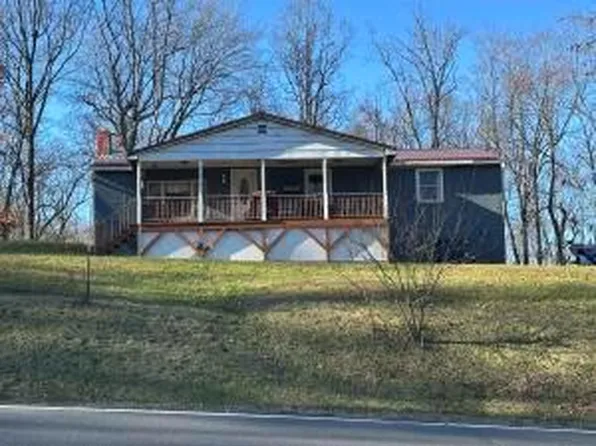 48 Burgess Ln, Fayetteville, WV 25840
